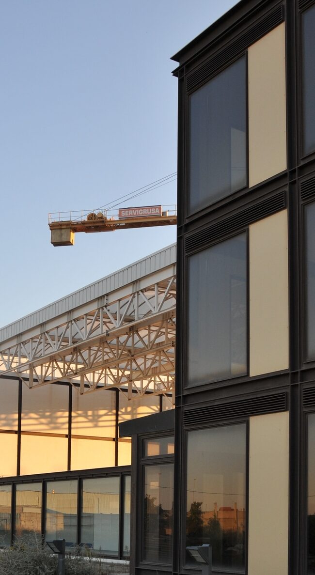 Arquitectura para oficinas y espacios comerciales | Edificio oficinas Fabricas 1